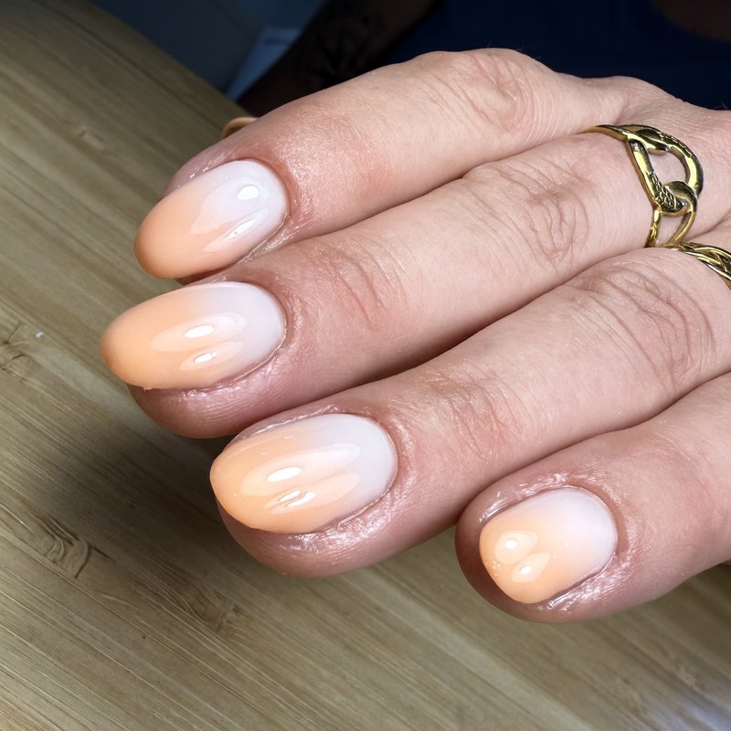 Réalisation ongles Cocoon'nails