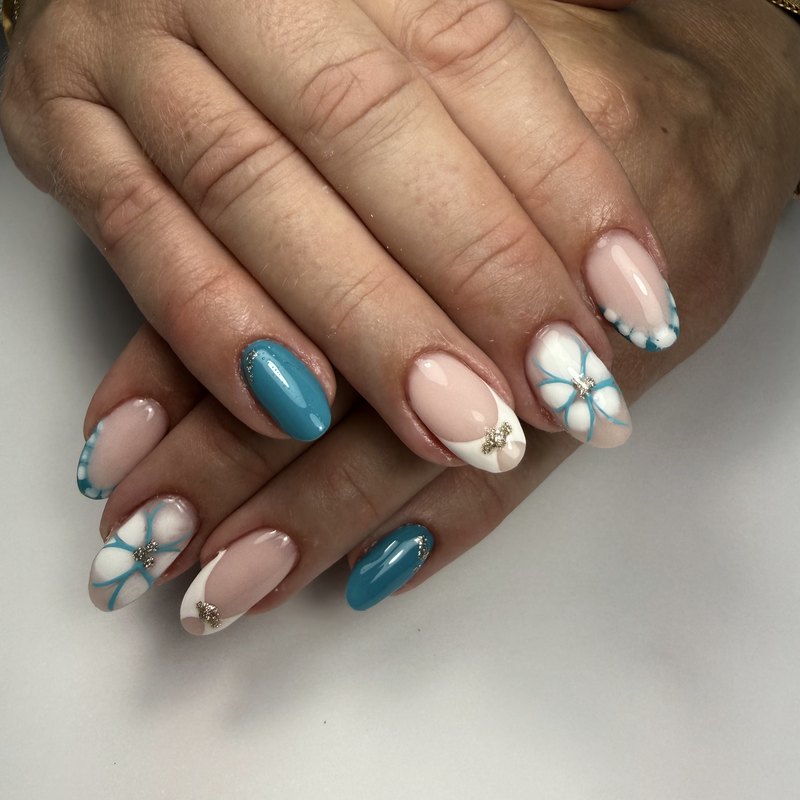 Réalisation ongles Cocoon'nails