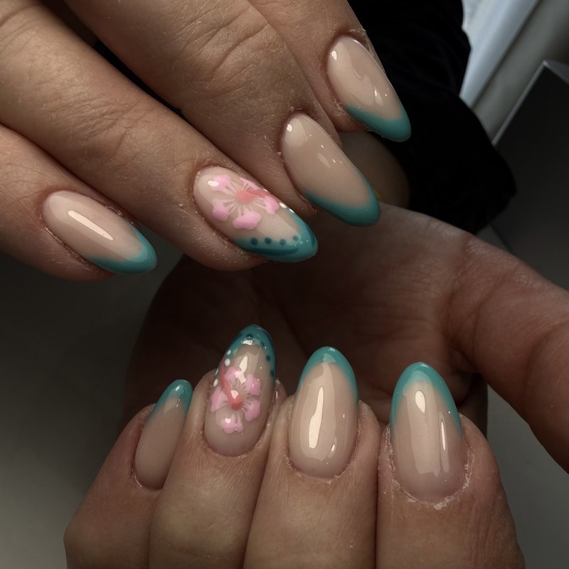 Réalisation ongles Cocoon'nails